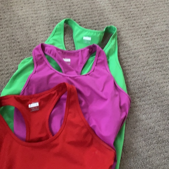 Like new Nike fit jog tops - Picture 6 of 6